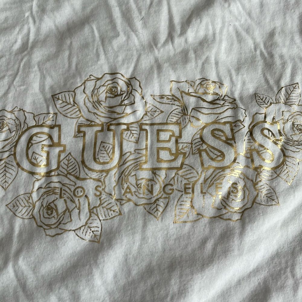 Guess tee